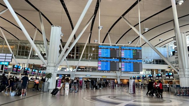 bandara-cape-town-di-afrika-selatan-1753181587716_169