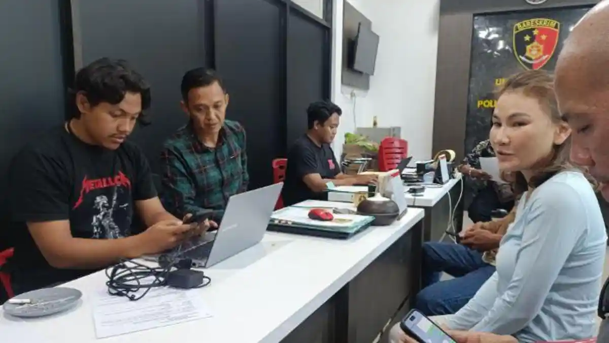 7-koper-turis-thailand-hilang-di-bromo-rugi-rp108-juta