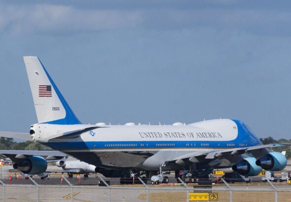 bandara-di-as-akan-gunakan-nama-donald-trump