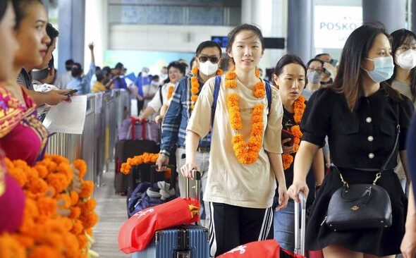 turis-china-pimpin-belanja-bandara-asia