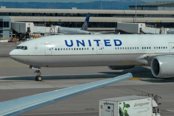 insiden-pesawat-tabrak-drone-di-as-picu-kekhawatiran