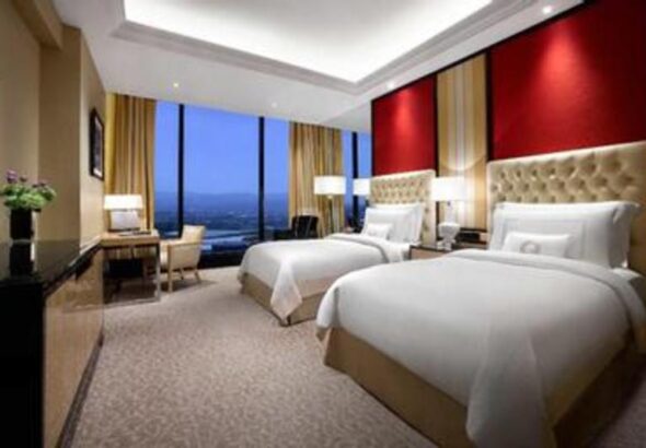 staycation-premium-di-trans-luxury-hotel-surabaya