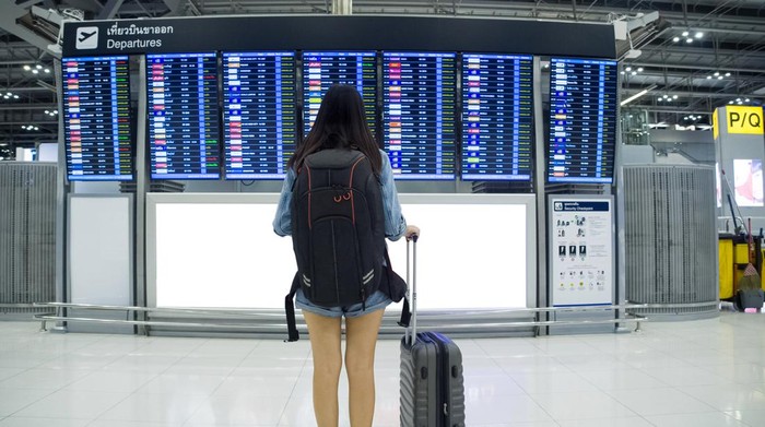 bandara-eropa-padat-turis-waspada-keterlambatan-penerbangan