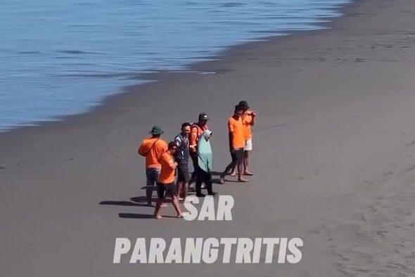 evakuasi-wanita-parangtritis-berakhir-misterius