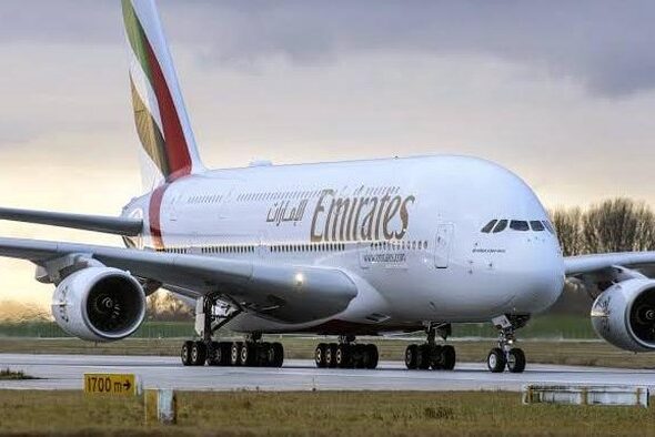 airbus-a380-di-soetta-momen-perdana-emirates
