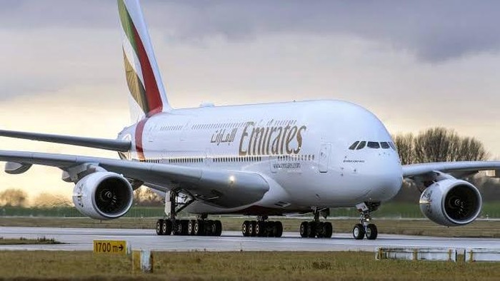 airbus-a380-di-soetta-momen-perdana-emirates