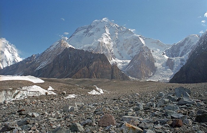longsor-salju-broad-peak-empat-pendaki-ditemukan-tewas