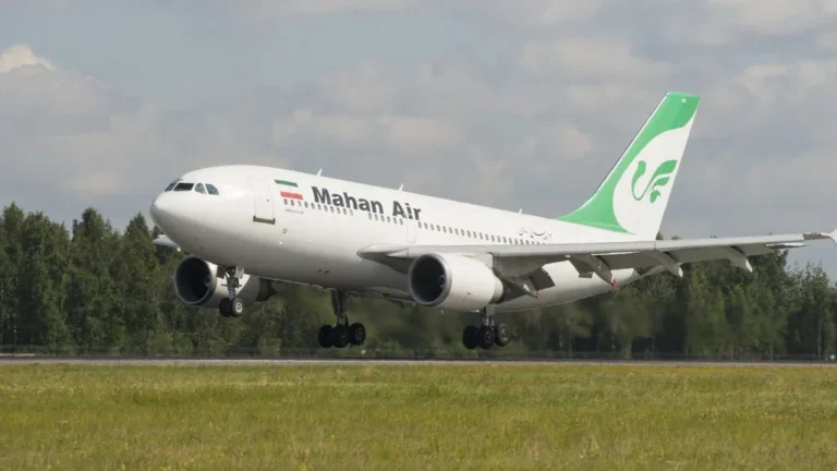 penerbangan-iran-ke-turki-terancam-dihentikan-awal-oktober