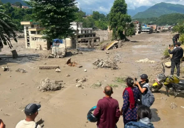 turis-hilang-di-nepal-mulai-beri-kabar-ratusan-diselamatkan