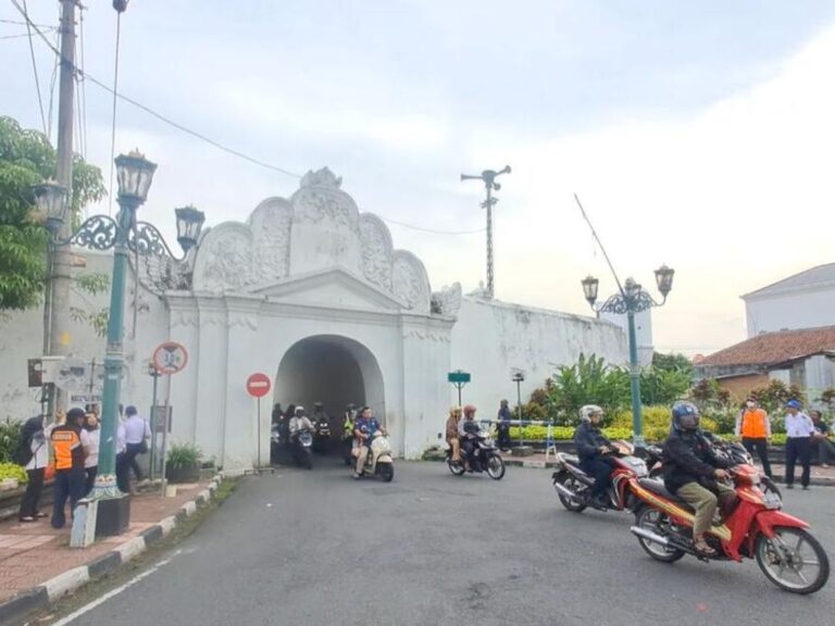 sirine-plengkung-gading-berbunyi-sendiri-warga-jogja-panik